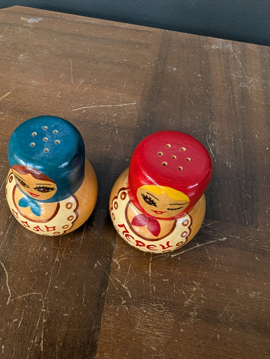 Wooden nesting dolls salt and pepper shakers