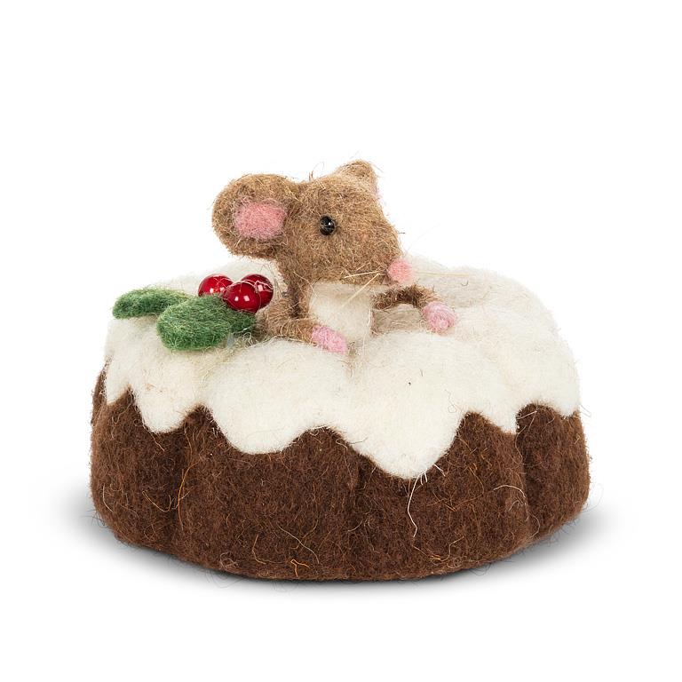 Mouse in Bundt Cake-3"
