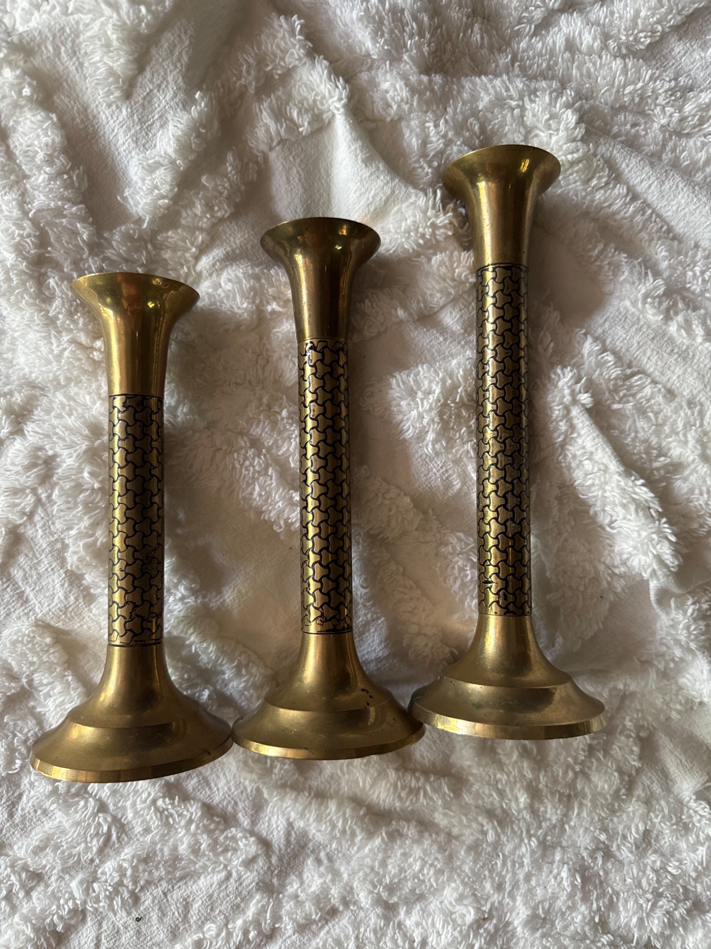 Set of 3 brass candleholders - 1