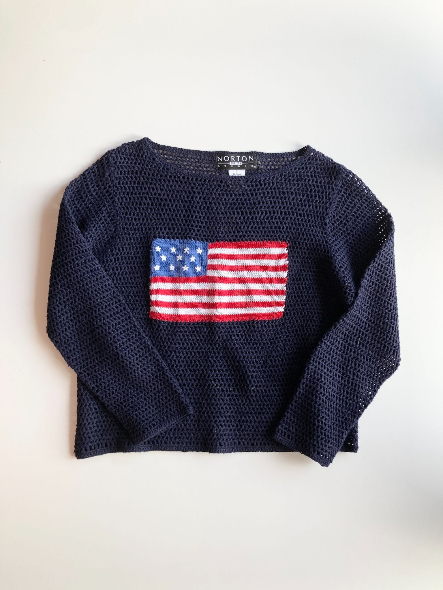 Vintage NORTON STUDIO Crochet USA Flag Sweater - 4