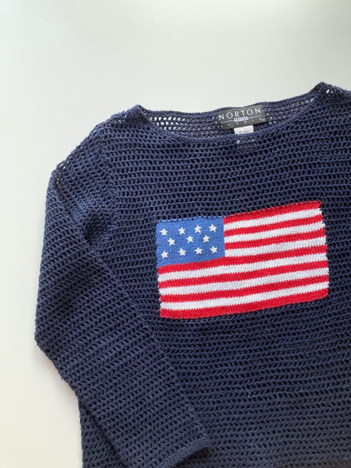 Vintage NORTON STUDIO Crochet USA Flag Sweater - 5