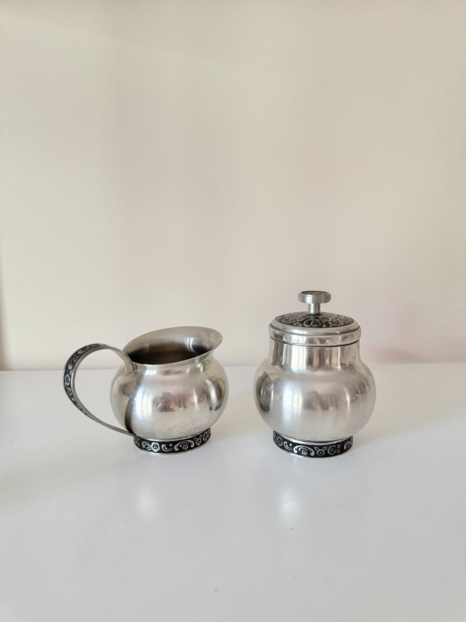 Vintage ONEIDA Stainless Steel Sugar & Creamer Set - 1