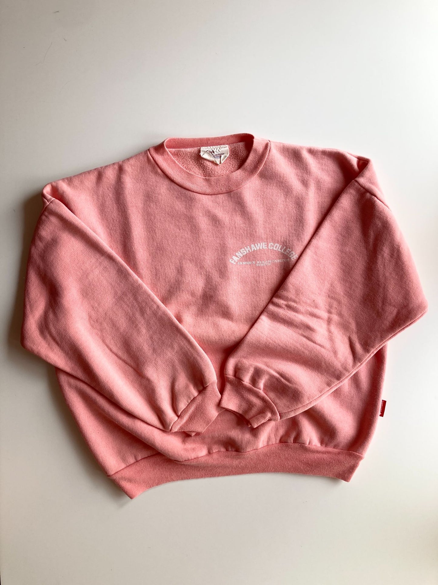 CLUB VICTORY Pink "Fanshawe College" Sweatshirt, Size L - 4