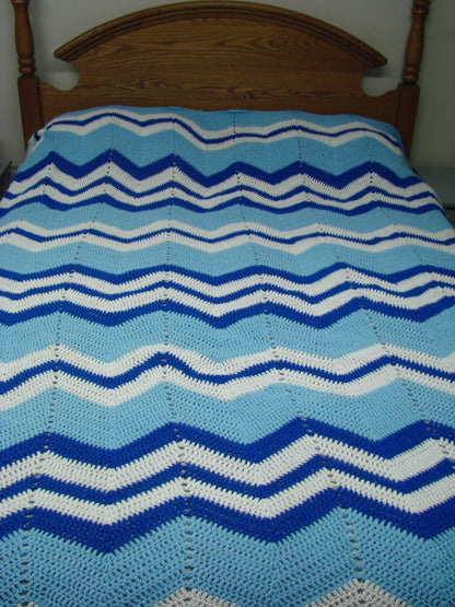 Handmade blue zig zag blanket (queen sized) - 1