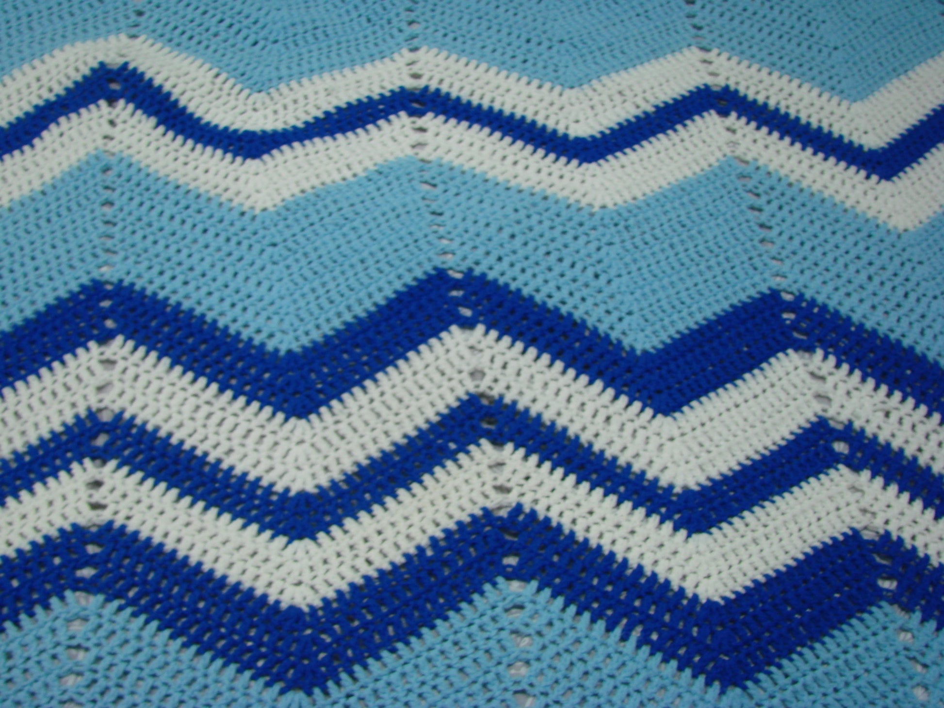 Handmade blue zig zag blanket (queen sized) - 2