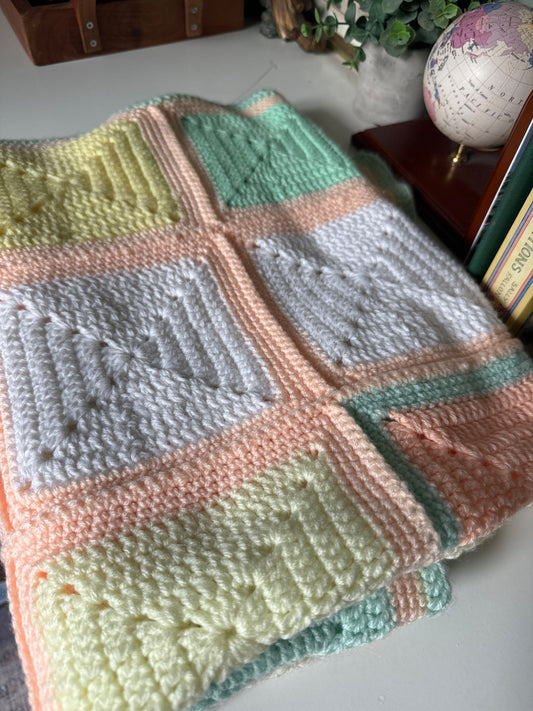 Hand knitted baby blanket - 1