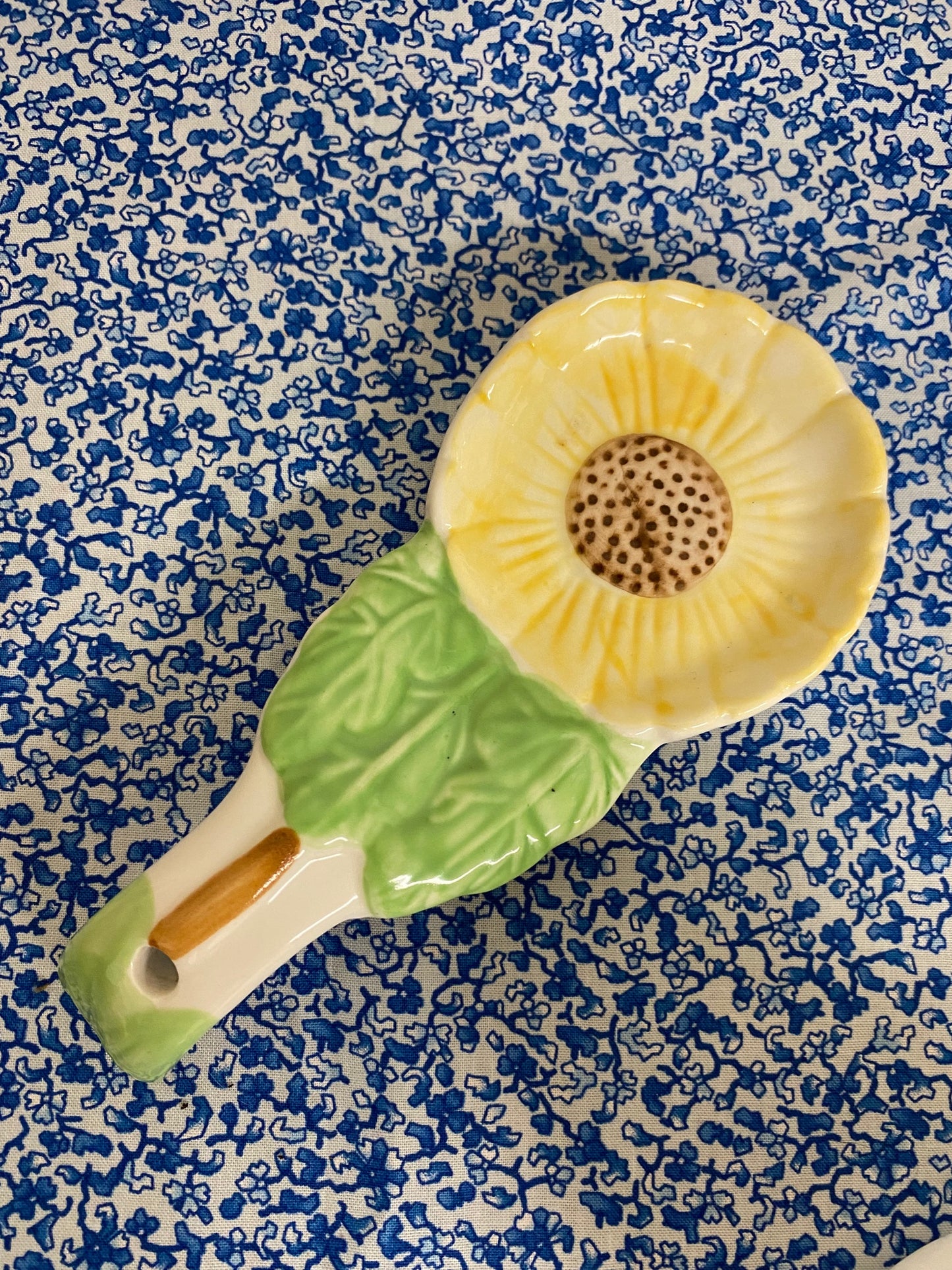 Sunflower spoon rest - 1