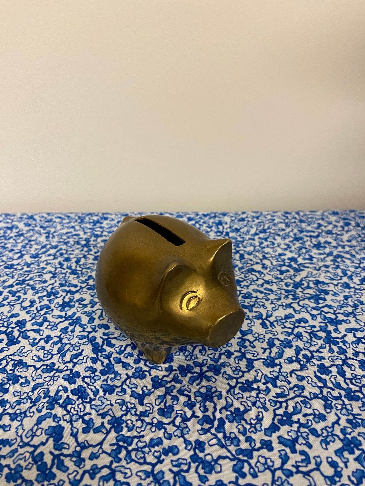 Piggy bank - brass with plug - 1