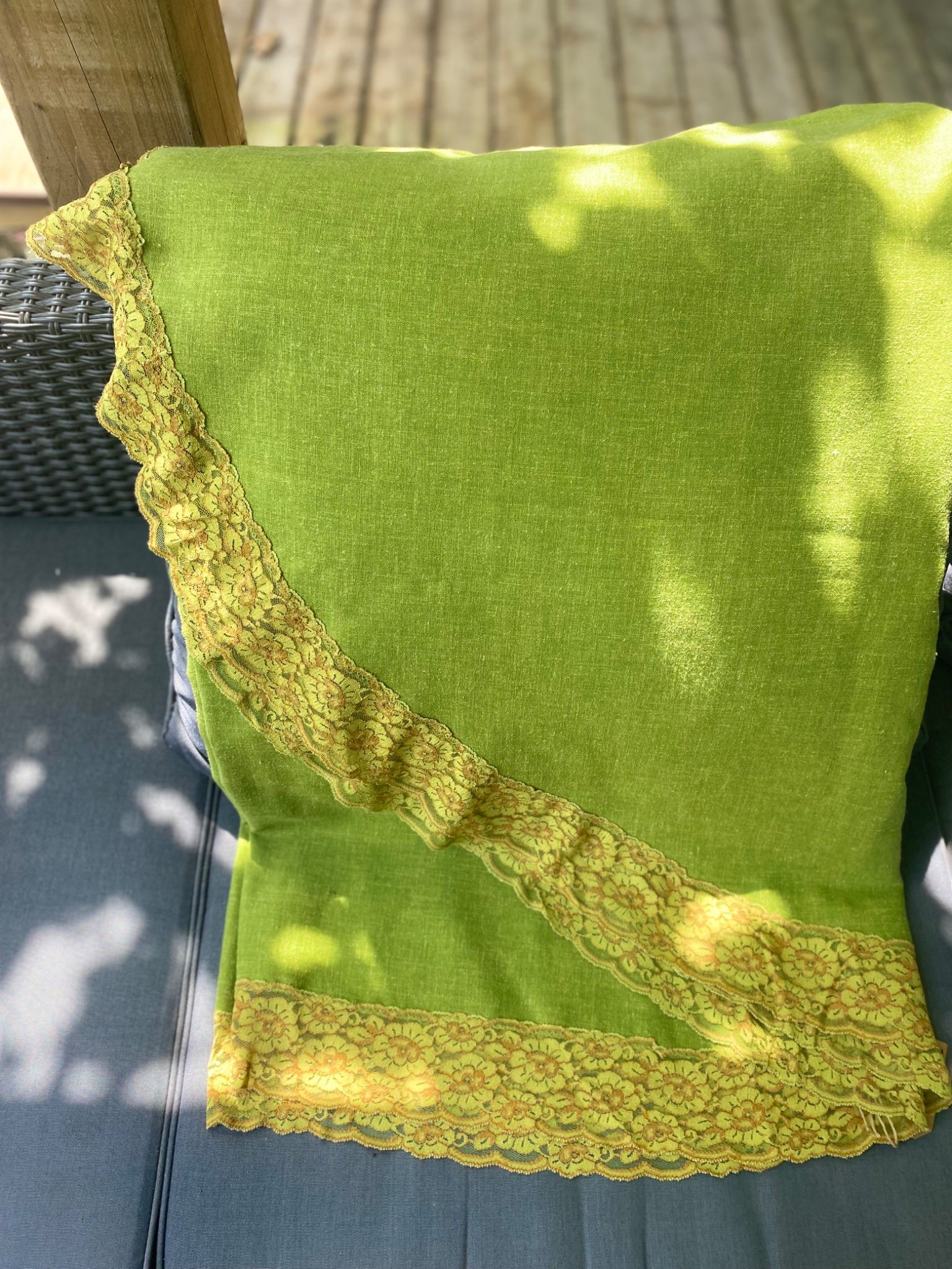 Vintage Avocado Green Tablecloth with Lace Trim - 3