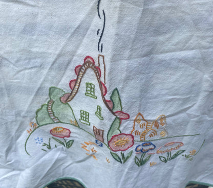 Vintage Embroidered Cottage Apron - 2