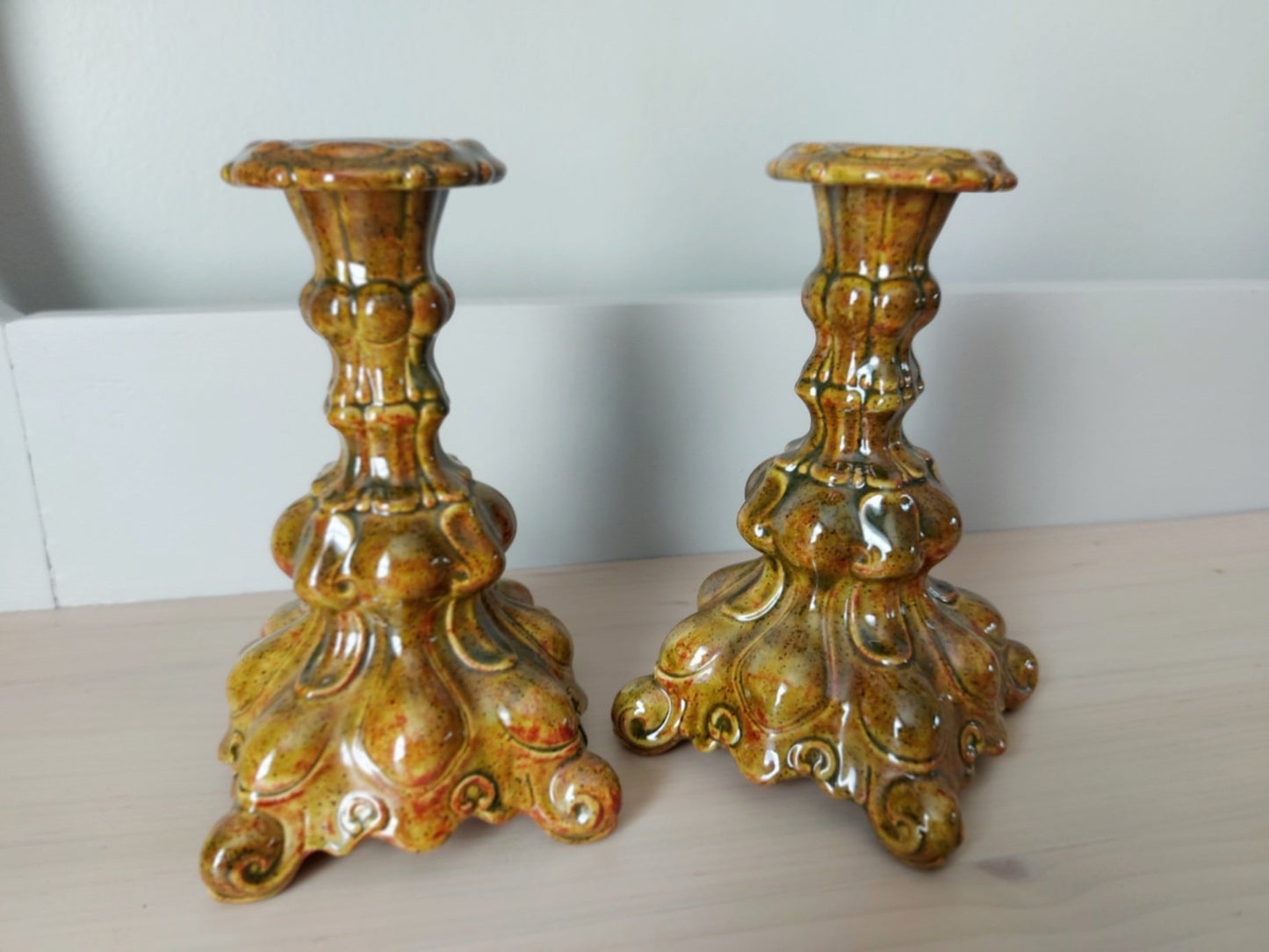 Vintage ceramic candlestick set - 1