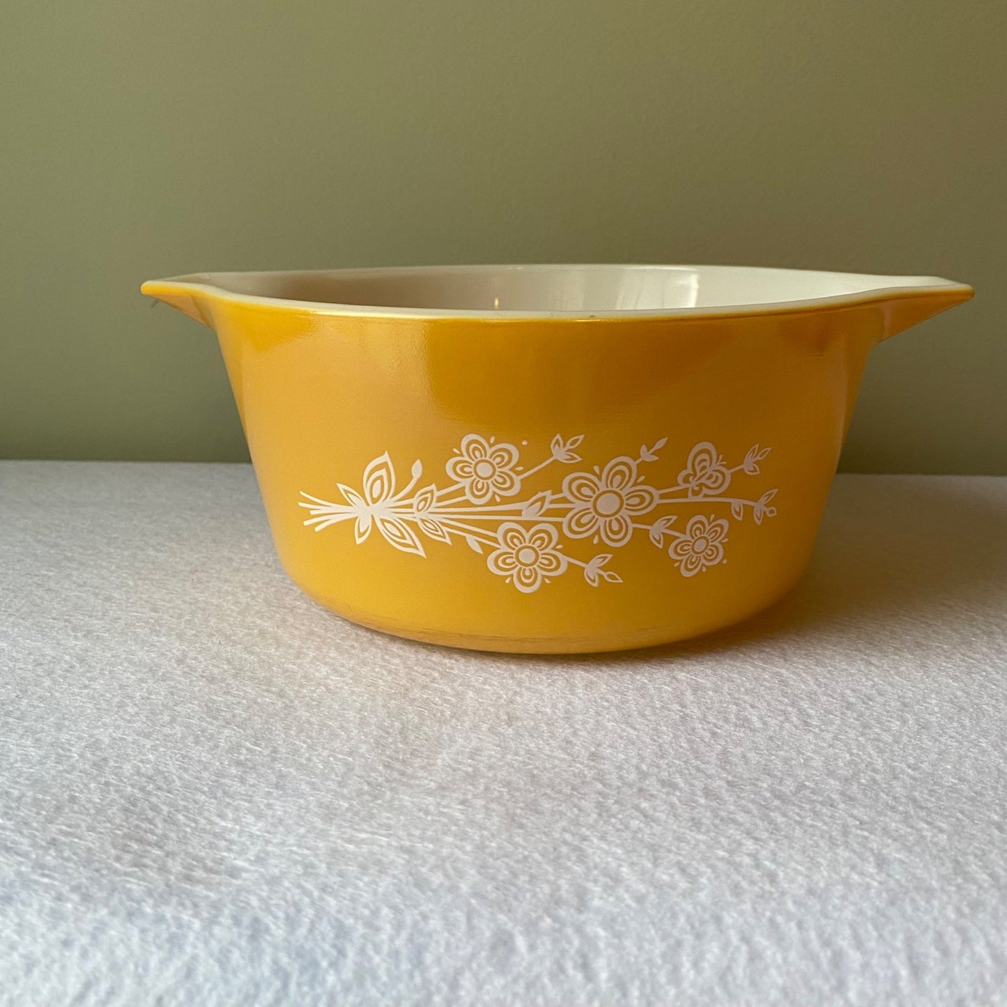 Pyrex Butterfly Gold 474-B Casserole - 1