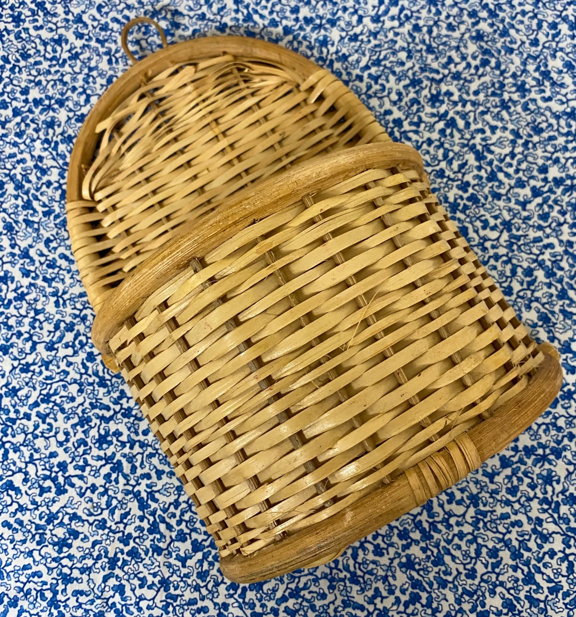 wicker plant wall basket - 2