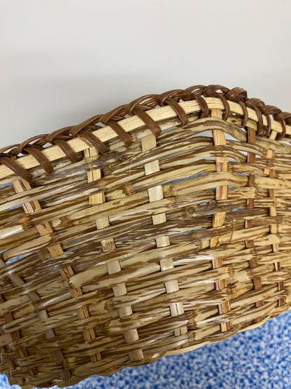 scalloped wicker basket - 3