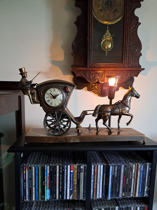 Animated Clock / Lamp - 1