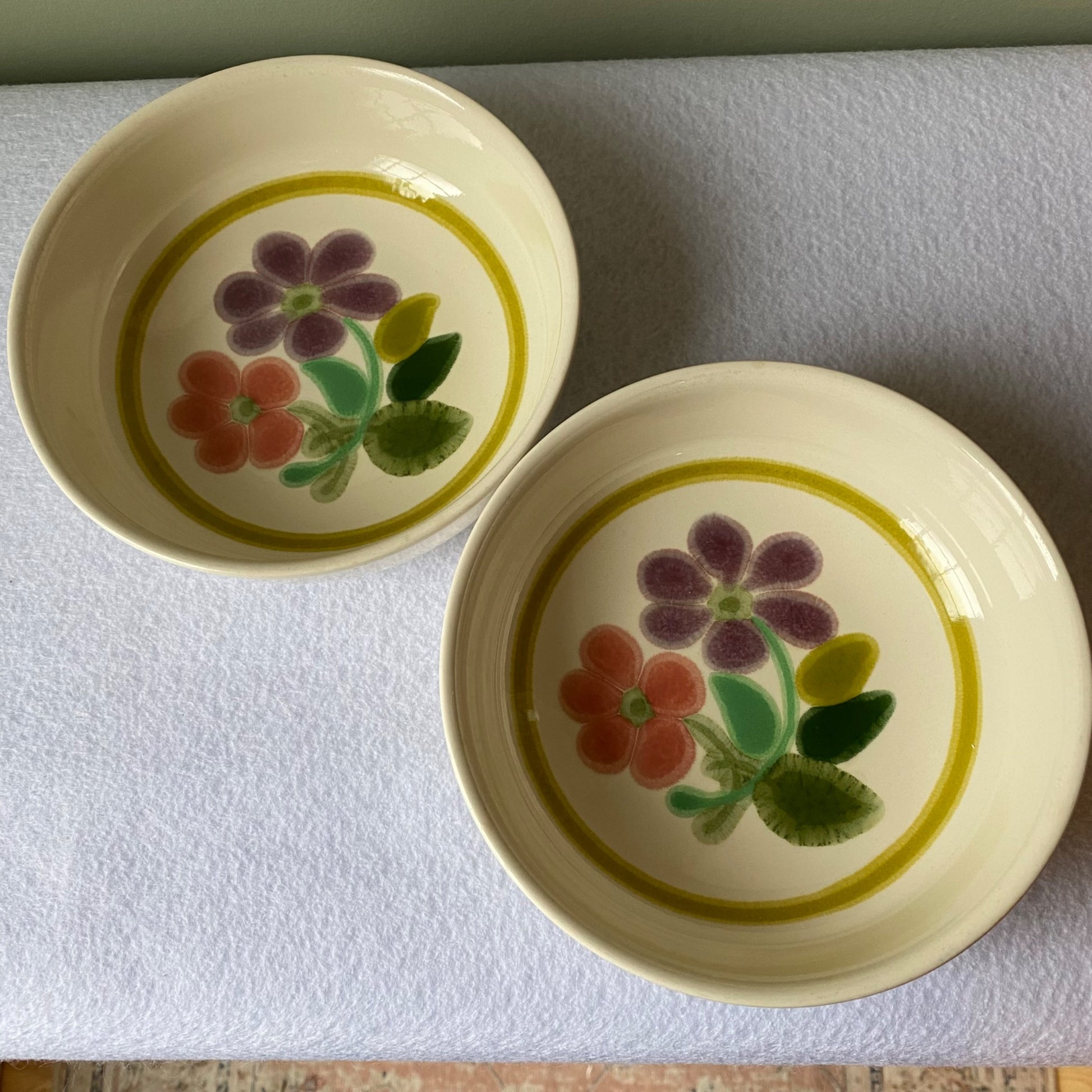 Pair of Franciscan Bowls - 1
