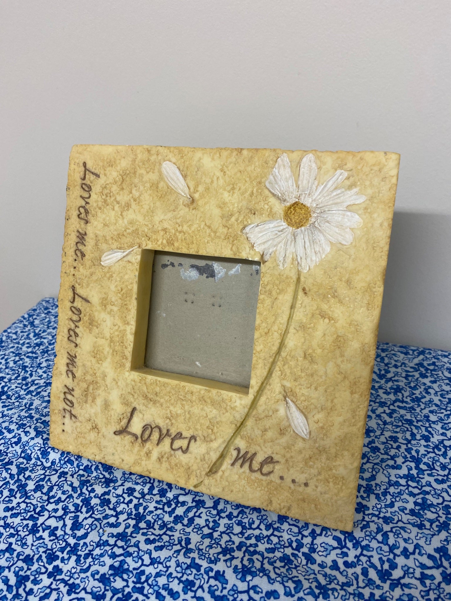 Daisy photo frame 3x3" - 1