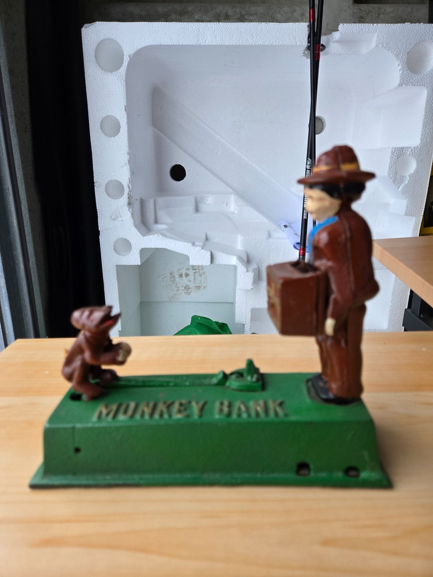 Cast Bank - 1