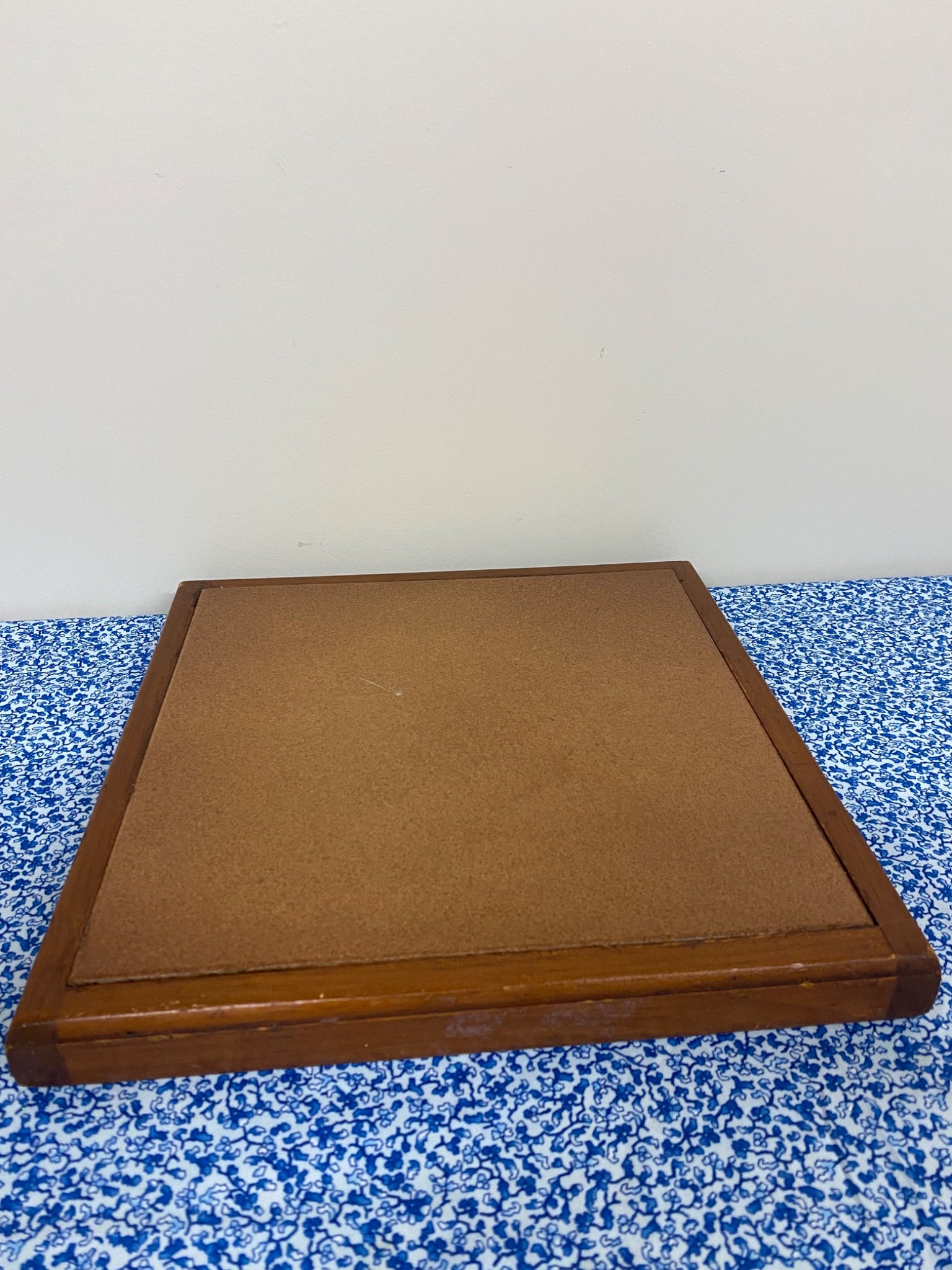 brown neutral ceramic trivet - 1