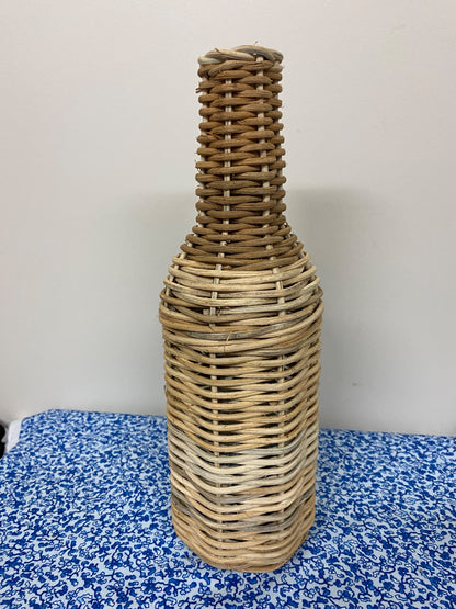 wicker wine bottle - 1