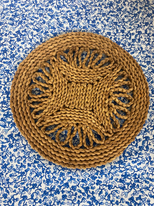 wicker pot holder - 1