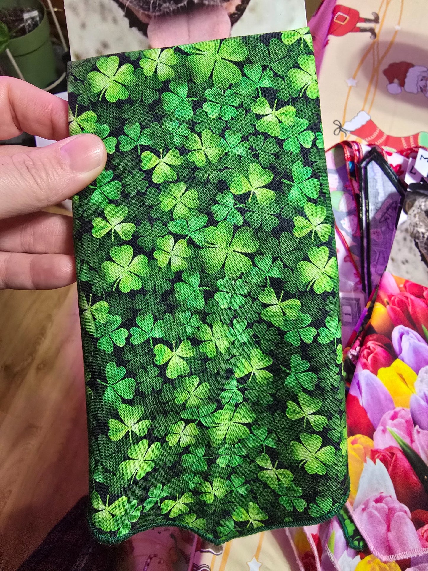 665f5e7d04f32b049949ecdf_bandana-shamrocks_1772656279517.jpg