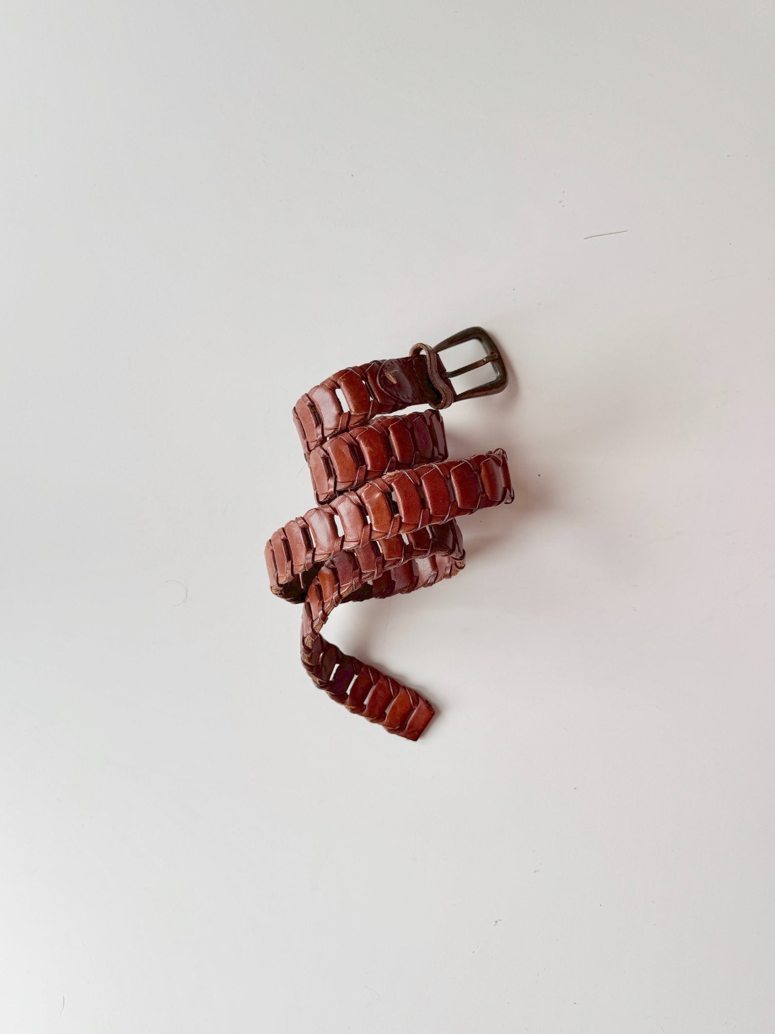 665f5e7d04f32b049949ecdf_brown-woven-belt-1-copy_1774101633954.jpg