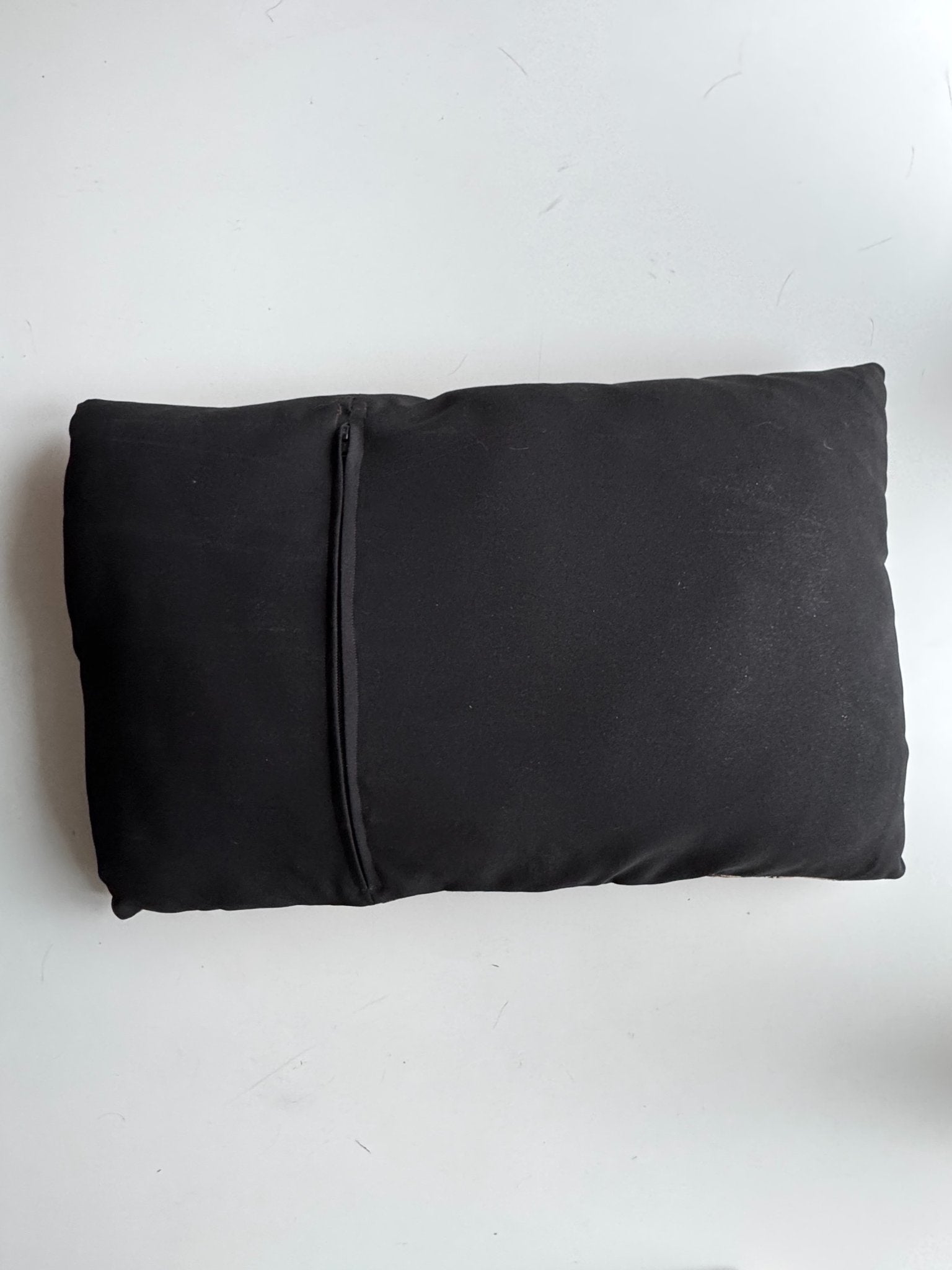 665f5e7d04f32b049949ecdf_cat-tapestry-pillow-4_1782825018347.jpg