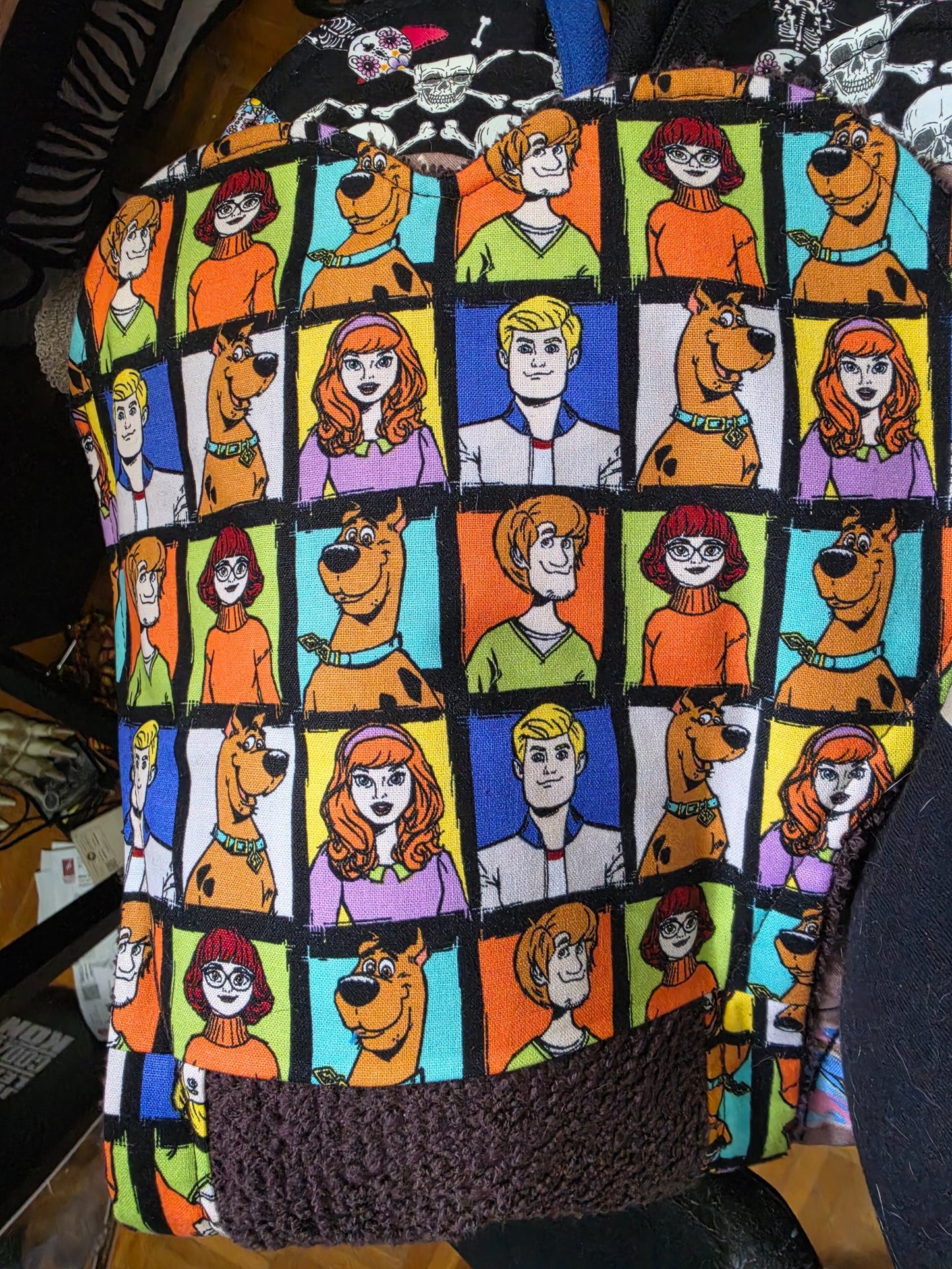665f5e7d04f32b049949ecdf_dog-towel-scooby-doo_1781207409468.jpg