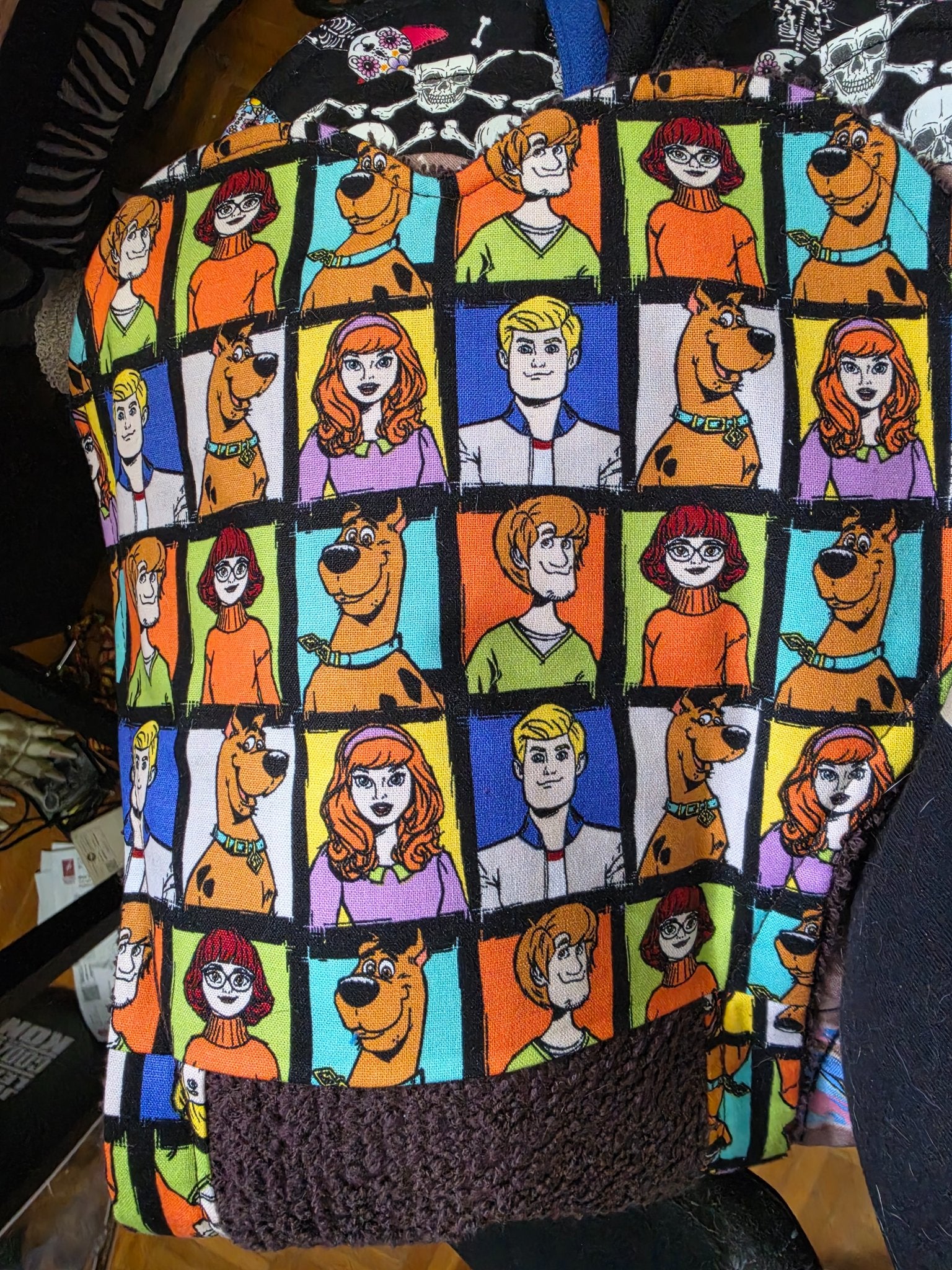 665f5e7d04f32b049949ecdf_dog-towel-scooby-doo_1781207409468.jpg