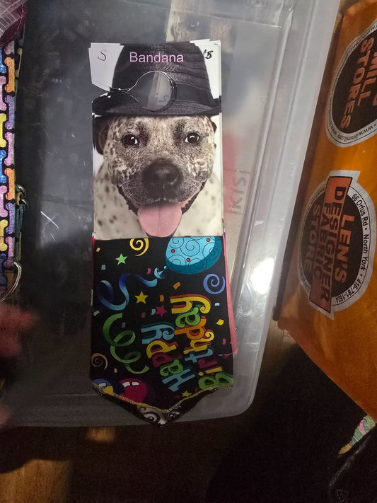 665f5e7d04f32b049949ecdf_sm-bandana-happy-birthday_1768062507426.jpg