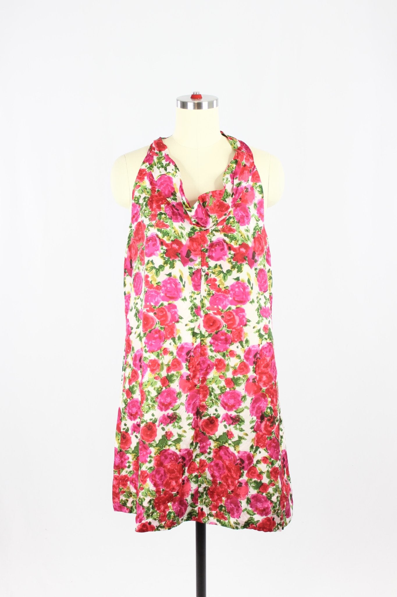 665f5e7d04f32b049949ecdf_velvet-rose-1-copy_1780192182573.jpg