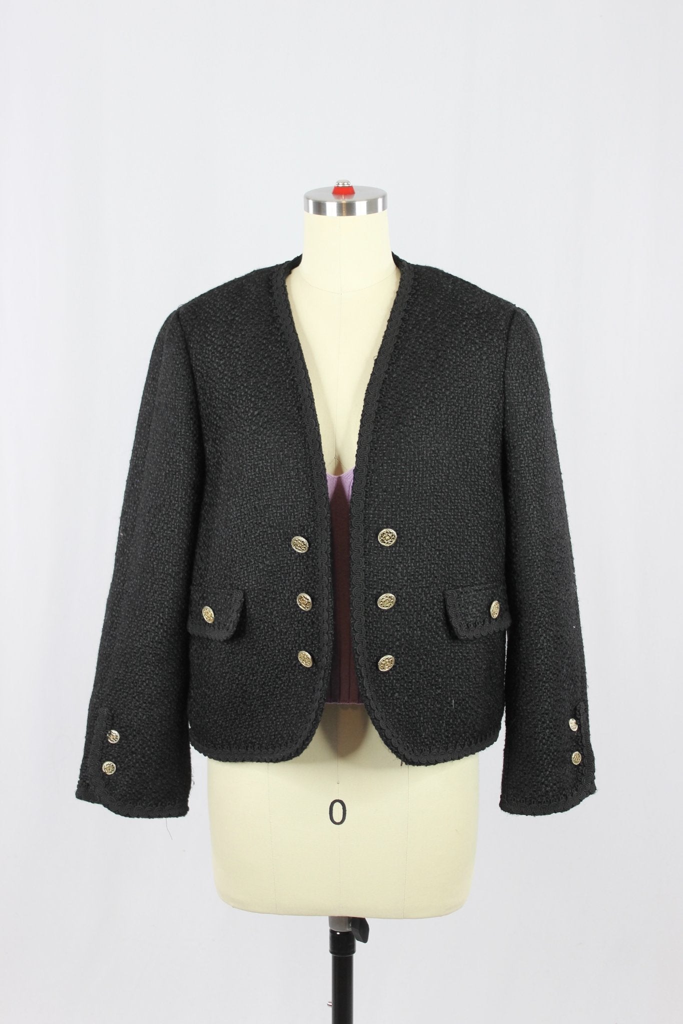 665f5e7d04f32b049949ecdf_zara-button-4-copy_1757078663863.jpg