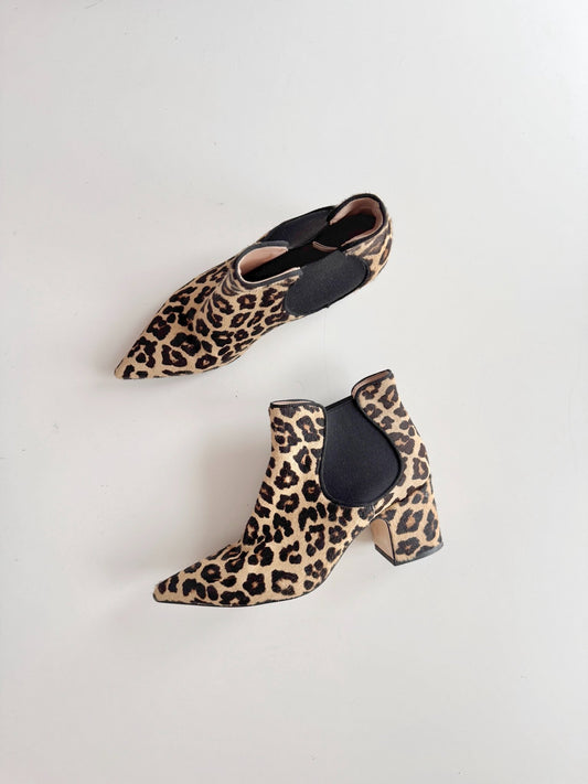 665f5e7d04f32b049949ecdf_zara-leopard-1-copy_1757078911398.jpg