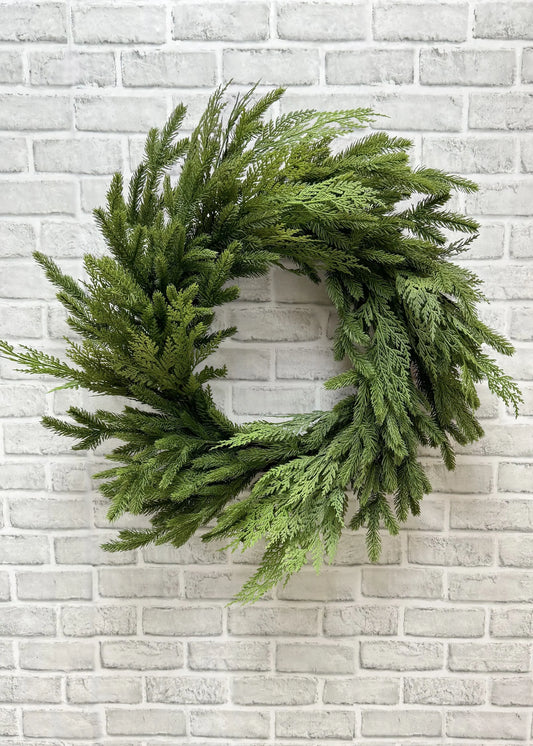 10" Spruce & Cedar Wreath