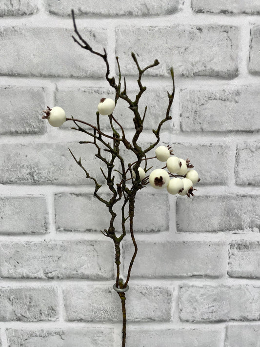 15" Cream Berry Pick