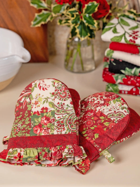 Merry Patchwork Mini Mitt Set of 2 - Red
