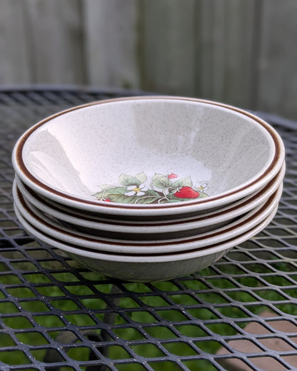 Set of 6 Strawberry Bowls