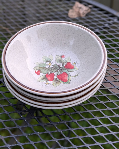 Set of 6 Strawberry Bowls