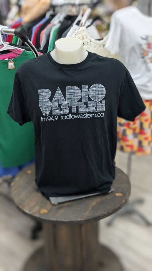 Radio Western 94.9 T-shirt - Size M