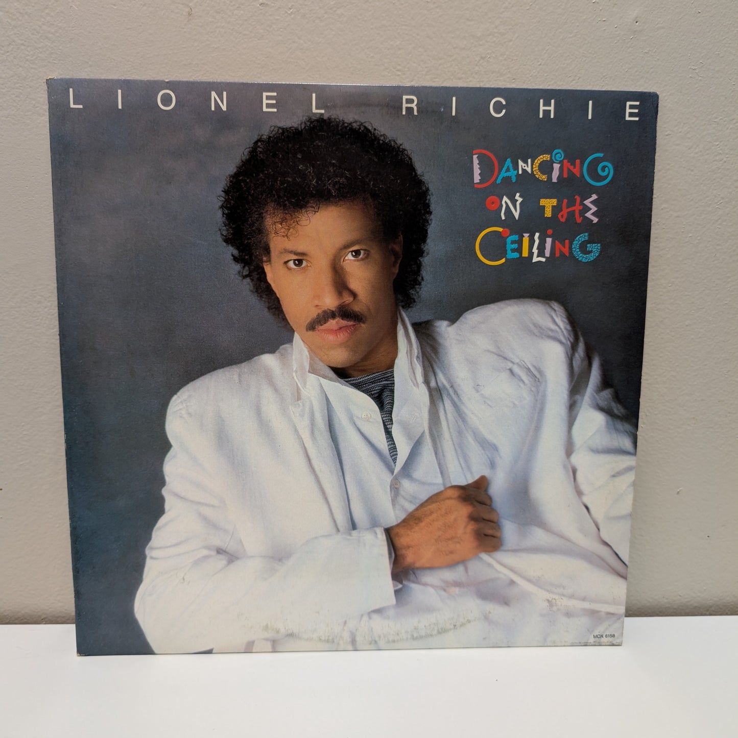 Lionel Richie Dancing On The Ceiling LP