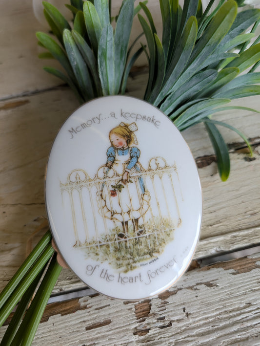 Holly Hobbie Ceramic hanger