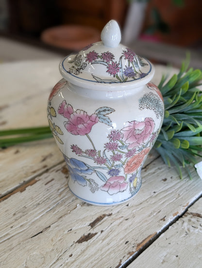 Ginger Jar with lid