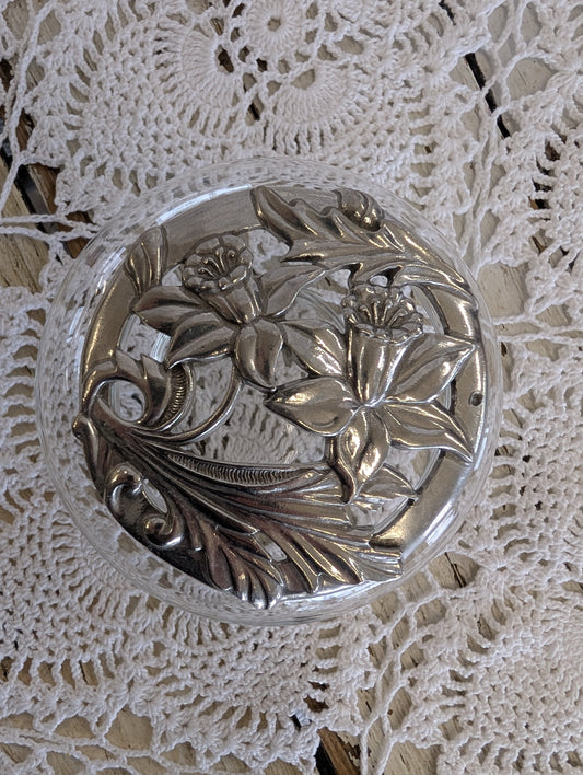 Daffodil potpourri Container