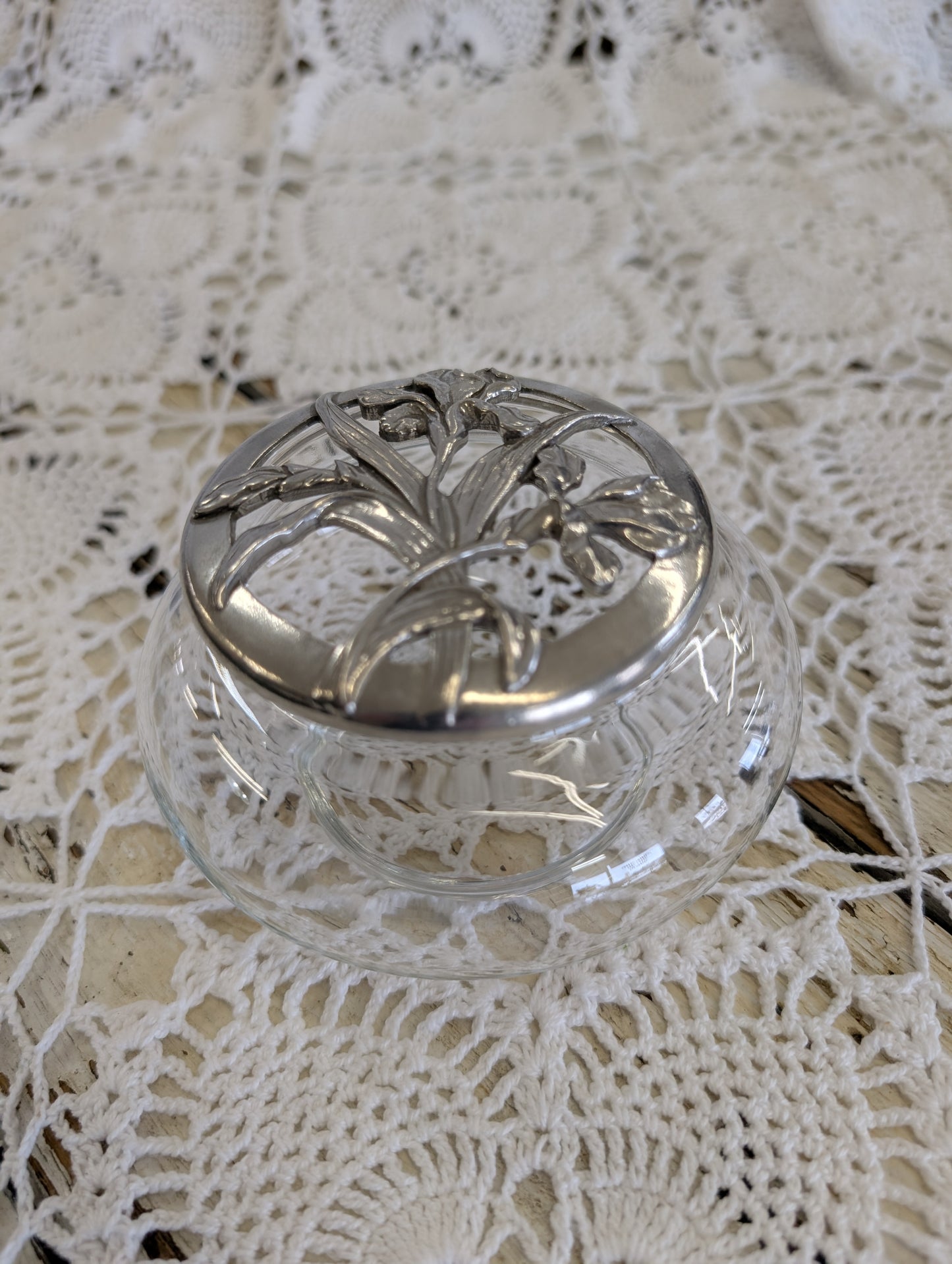 Garden Potpourri container