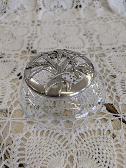 Garden Potpourri container