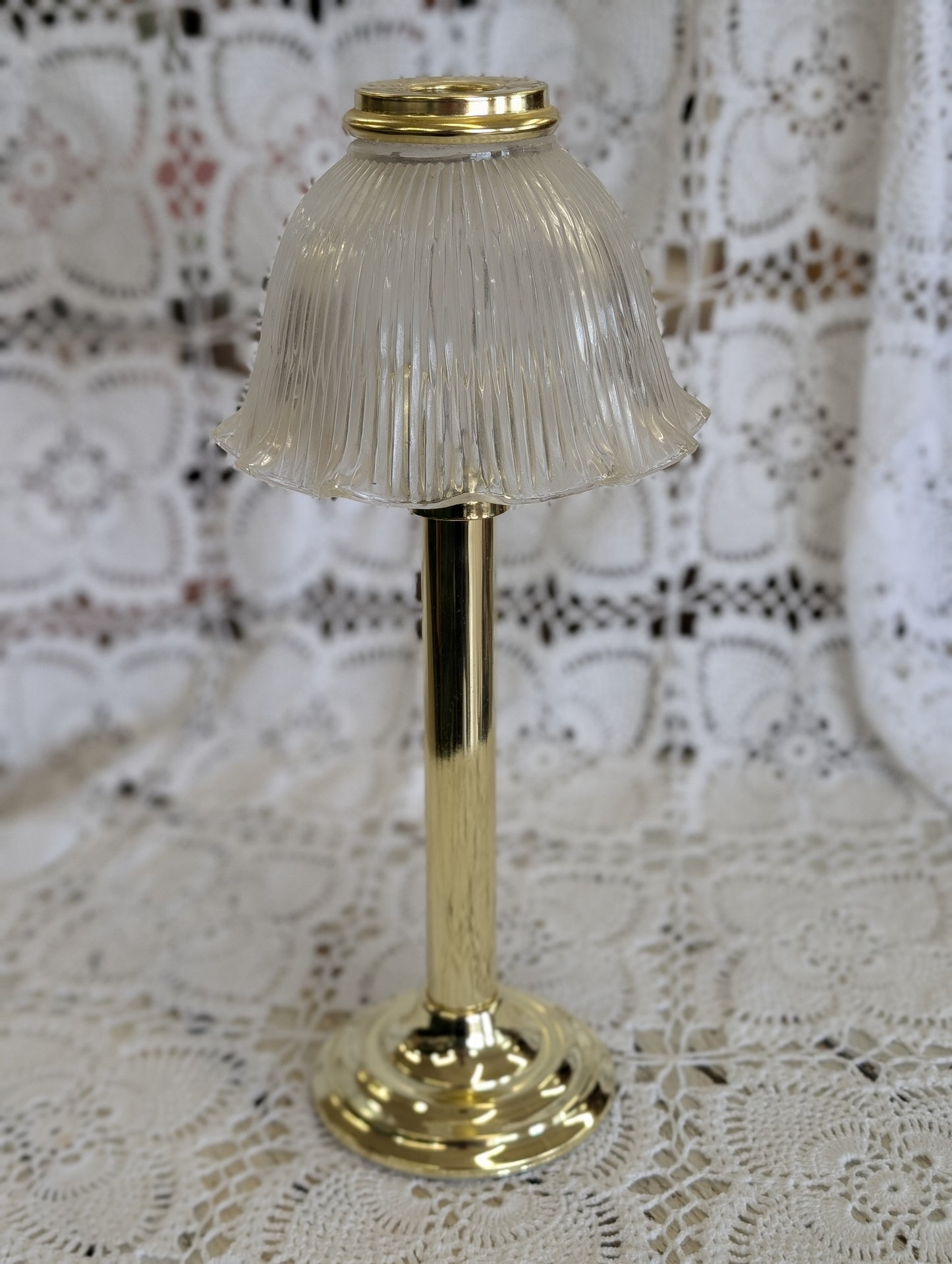 brass candle lamp