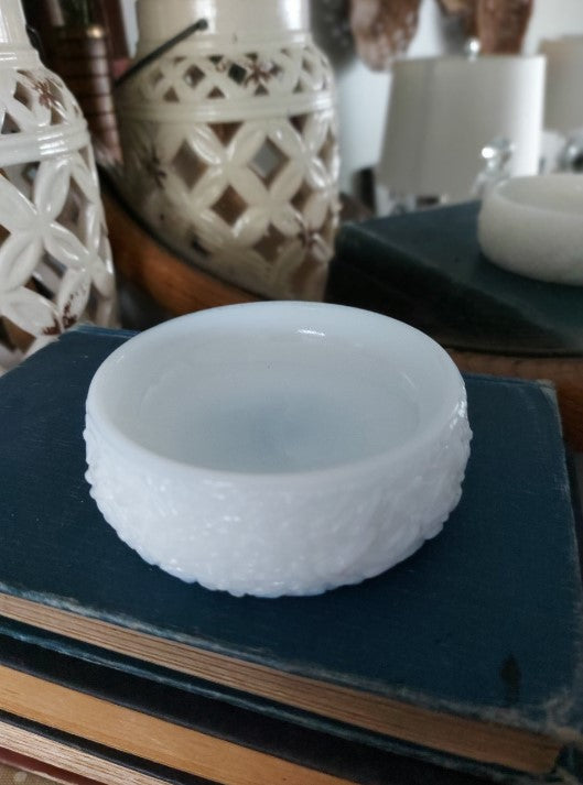 Vintage Avon milk glass round dish