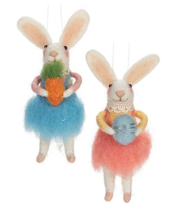 Felt rabbit in dress