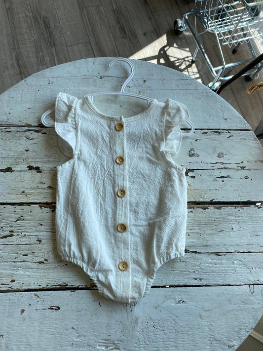 white w ruffle sleeve jumper